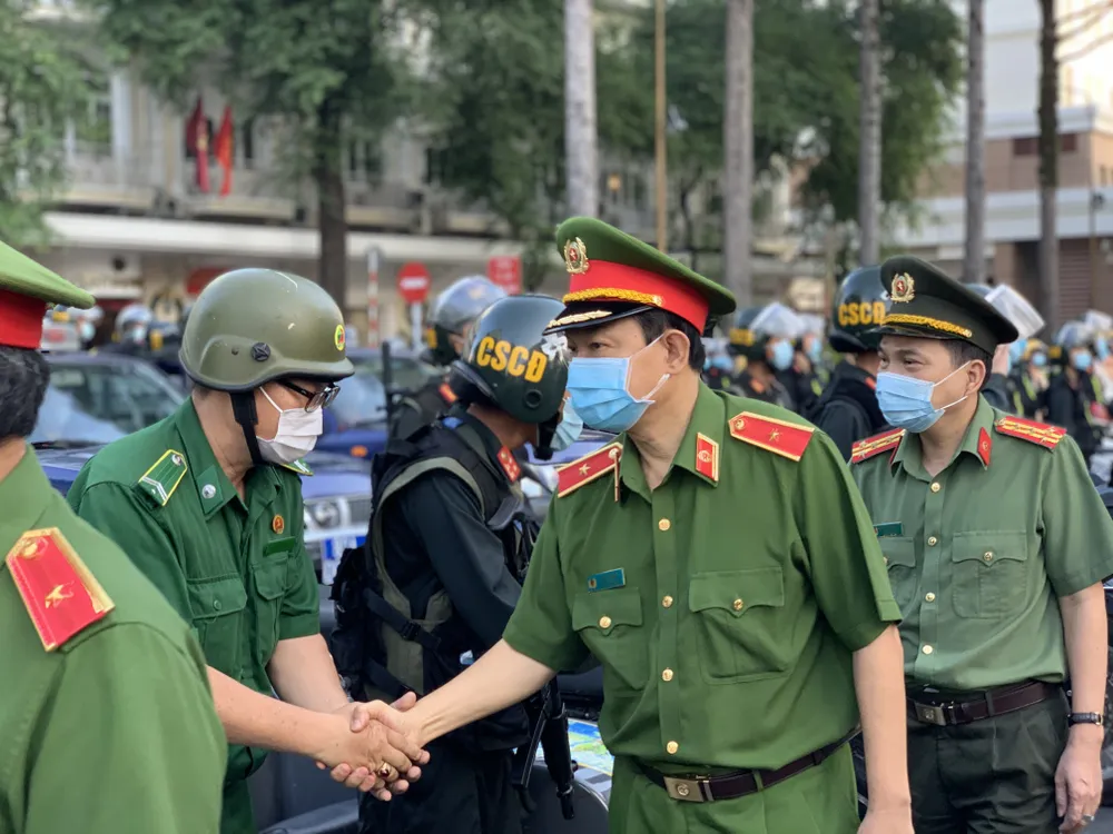 TPHCM ra quân đợt cao điểm tấn công trấn áp tội phạm đảm bảo an ninh trật tự ảnh 8 TPHCM ra quân đợt cao điểm tấn công trấn áp tội phạm đảm bảo an ninh trật tự ảnh 8