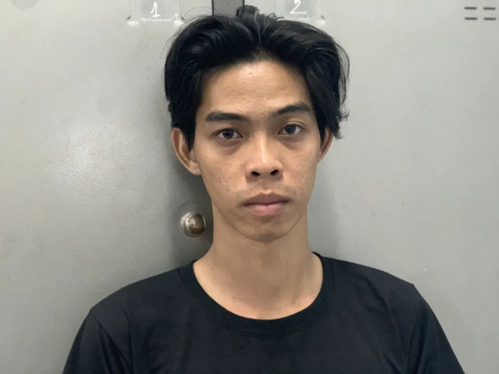 Công an TP Thủ Đức bắt đối tượng vào nhà dùng dao khống chế người phụ nữ nước ngoài cướp tài sản ảnh 1 Công an TP Thủ Đức bắt đối tượng vào nhà dùng dao khống chế người phụ nữ nước ngoài cướp tài sản ảnh 1