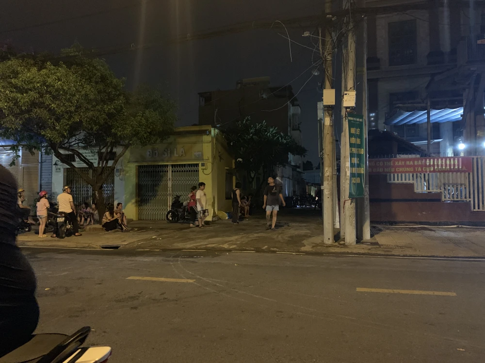 Cháy bãi giữ xe vi phạm giao thông ở TP Thủ Đức ảnh 4 Cháy bãi giữ xe vi phạm giao thông ở TP Thủ Đức ảnh 4