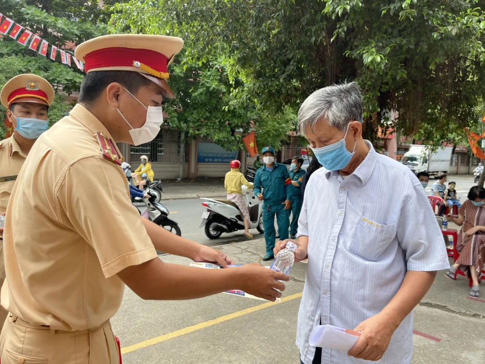 CSGT TPHCM đảm bảo trật tự an toàn giao thông, an ninh trong ngày bầu cử