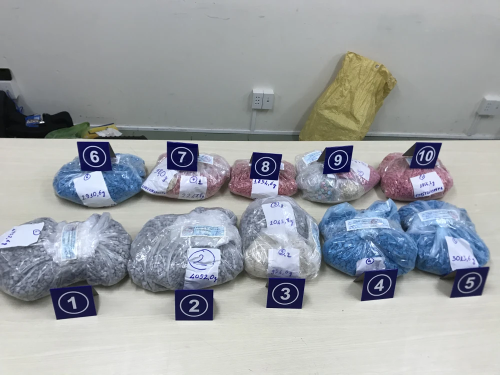 Phát hiện hơn 30kg ma túy thông qua dịch vụ chuyển phát nhanh ảnh 1 Phát hiện hơn 30kg ma túy thông qua dịch vụ chuyển phát nhanh ảnh 1