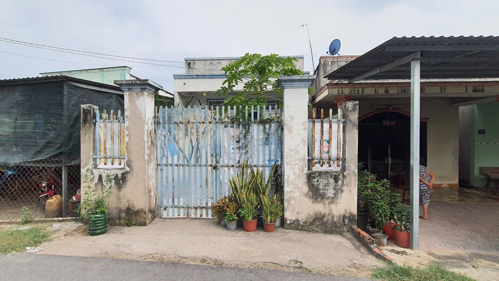 Căn nhà nơi bé A. cùng mẹ sinh sống