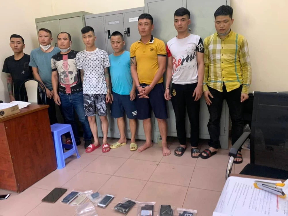 Bắt đối tượng chuyên cho vay nặng lãi ở TPHCM ảnh 1 Bắt đối tượng chuyên cho vay nặng lãi ở TPHCM ảnh 1