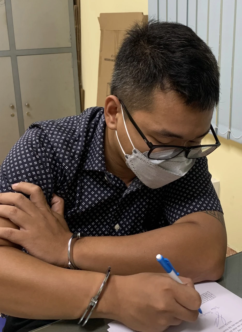 Khởi tố, bắt giam Tổng Giám đốc Công ty Nhà Đất Việt ảnh 1 Khởi tố, bắt giam Tổng Giám đốc Công ty Nhà Đất Việt ảnh 1