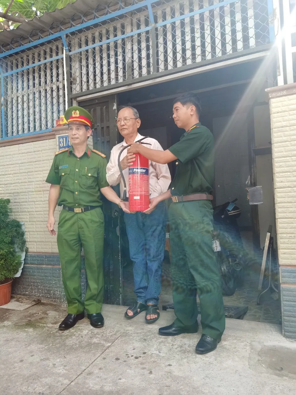 Ra mắt mô hình Tổ liên gia an toàn PCCC  ảnh 3