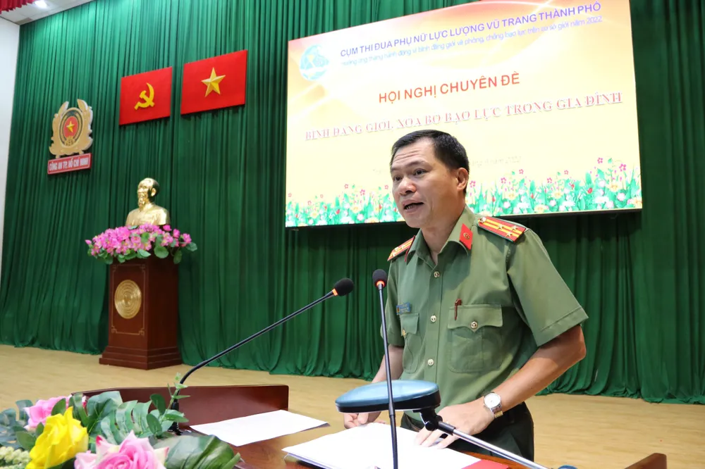 Đẩy mạnh tuyên truyền bình đẳng giới và xóa bỏ bạo lực gia đình ảnh 3 Đẩy mạnh tuyên truyền bình đẳng giới và xóa bỏ bạo lực gia đình ảnh 3