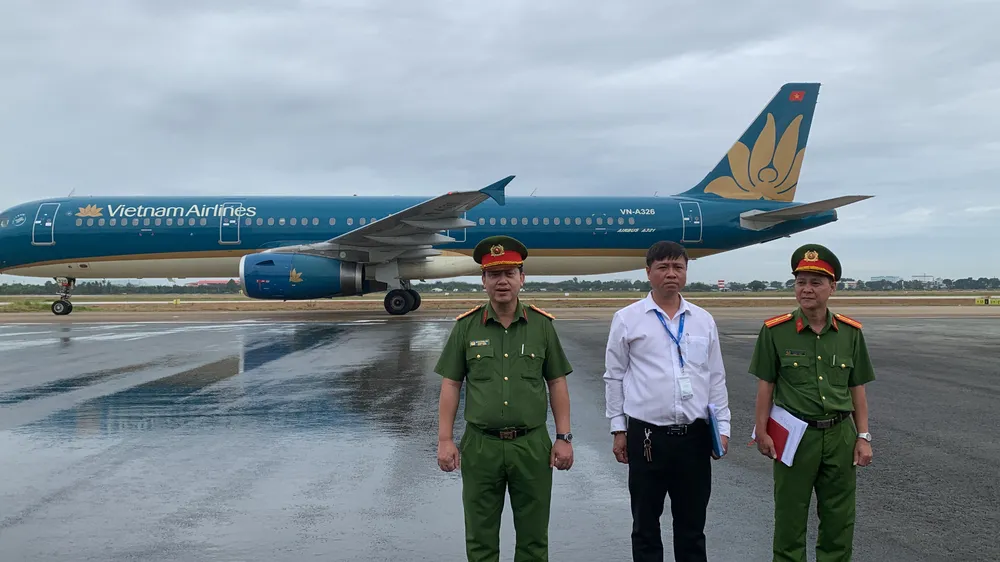 Đại tá Huỳnh Quang Tâm cho biết, việc kiểm tra nhằm đảm bảo an toàn tuyệt đối về cháy nổ trong cao điểm Tết Nguyên đán Quý Mão 2023. Ảnh: CHÍ THẠCH