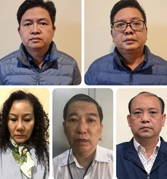 Nhóm bị can gồm: Nguyễn Vũ Bảo Hoàng, Nguyễn Ngọc Trường Chinh, Nguyễn Thị Bích Ngọc, Quan Minh Tuấn, Nguyễn Văn Lành (từ trái qua phải) Nhóm bị can gồm: Nguyễn Vũ Bảo Hoàng, Nguyễn Ngọc Trường Chinh, Nguyễn Thị Bích Ngọc, Quan Minh Tuấn, Nguyễn Văn Lành (từ trái qua phải)