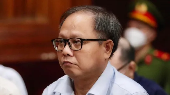 Bị cáo Tất Thành Cang tại tòa trước đó