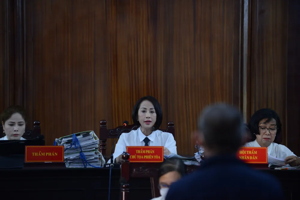 Quang cảnh phiên tòa Quang cảnh phiên tòa