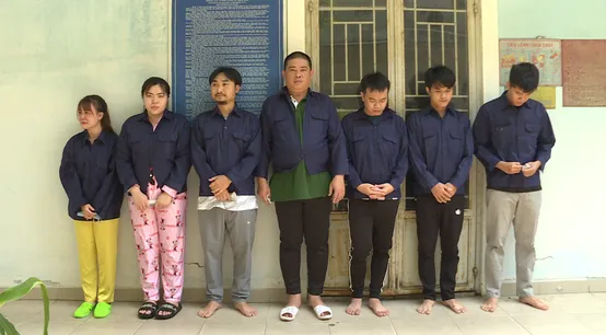 Nhóm đối tượng bị khởi tố Nhóm đối tượng bị khởi tố