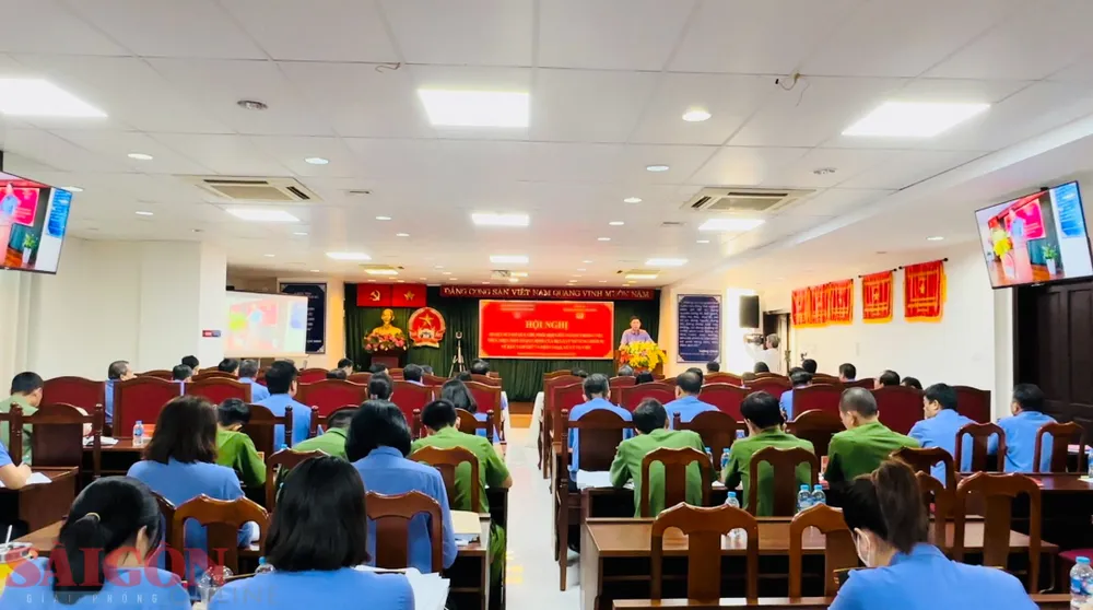 Quang cảnh buổi hội nghị. Ảnh: CHÍ THẠCH Quang cảnh buổi hội nghị. Ảnh: CHÍ THẠCH