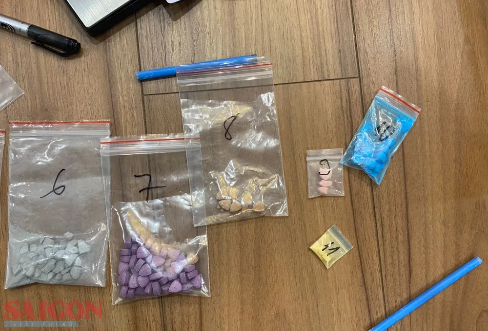 Tang vật bị thu giữ trong quá trình điều tra Tang vật bị thu giữ trong quá trình điều tra