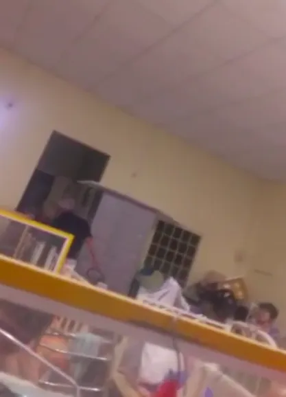 Hình ảnh vụ việc cắt từ clip Hình ảnh vụ việc cắt từ clip