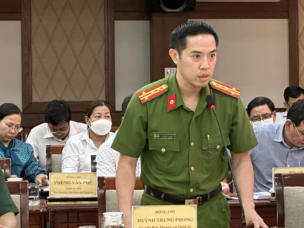 Đại tá Huỳnh Trung Phong. Ảnh: TRUNG DŨNG Đại tá Huỳnh Trung Phong. Ảnh: TRUNG DŨNG