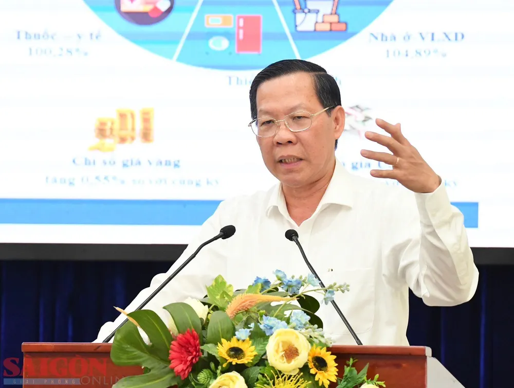 Chủ tịch UBND TPHCM Phan Văn Mãi phát biểu tại hội nghị. Ảnh: VIỆT DŨNG Chủ tịch UBND TPHCM Phan Văn Mãi phát biểu tại hội nghị. Ảnh: VIỆT DŨNG