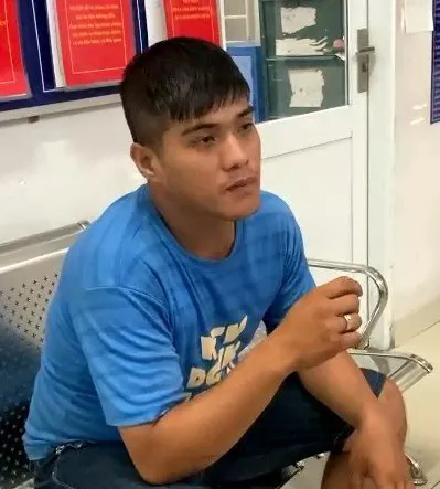 Lộc tại cơ quan công an