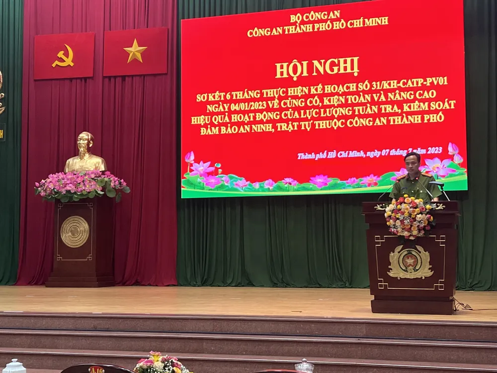 Đại tá Mai Hoàng, Phó Giám đốc Công an TPHCM phát biểu Đại tá Mai Hoàng, Phó Giám đốc Công an TPHCM phát biểu