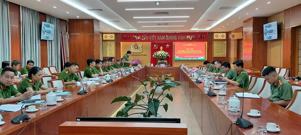 Quang cảnh hội nghị