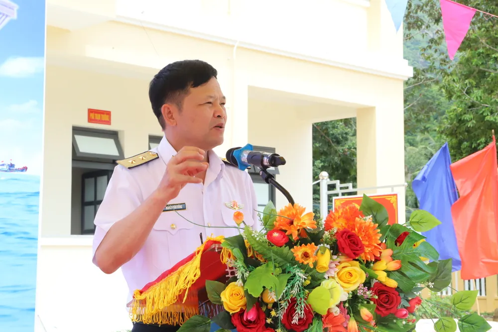 Trung tướng Nguyễn Văn Bổng, Chính ủy quân chủng Hải Quân phát biểu. Ảnh: CHÍ THẠCH