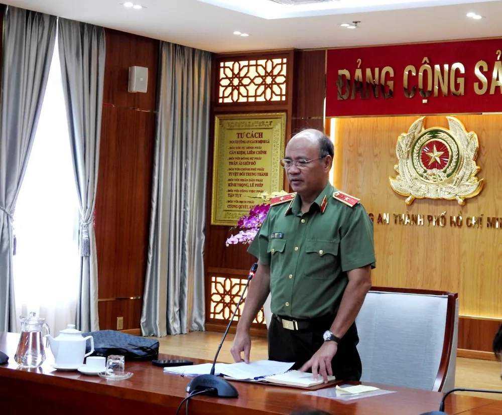 Thiếu tướng Cao Đăng Hưng, Phó Chánh Văn phòng Bộ Công an, Trưởng Đoàn kiểm tra phát biểu tại buổi làm việc