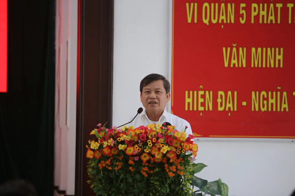 Viện trưởng Viện KSND Tối cao Lê Minh Trí phát biểu tại hội nghị tiếp xúc cử tri