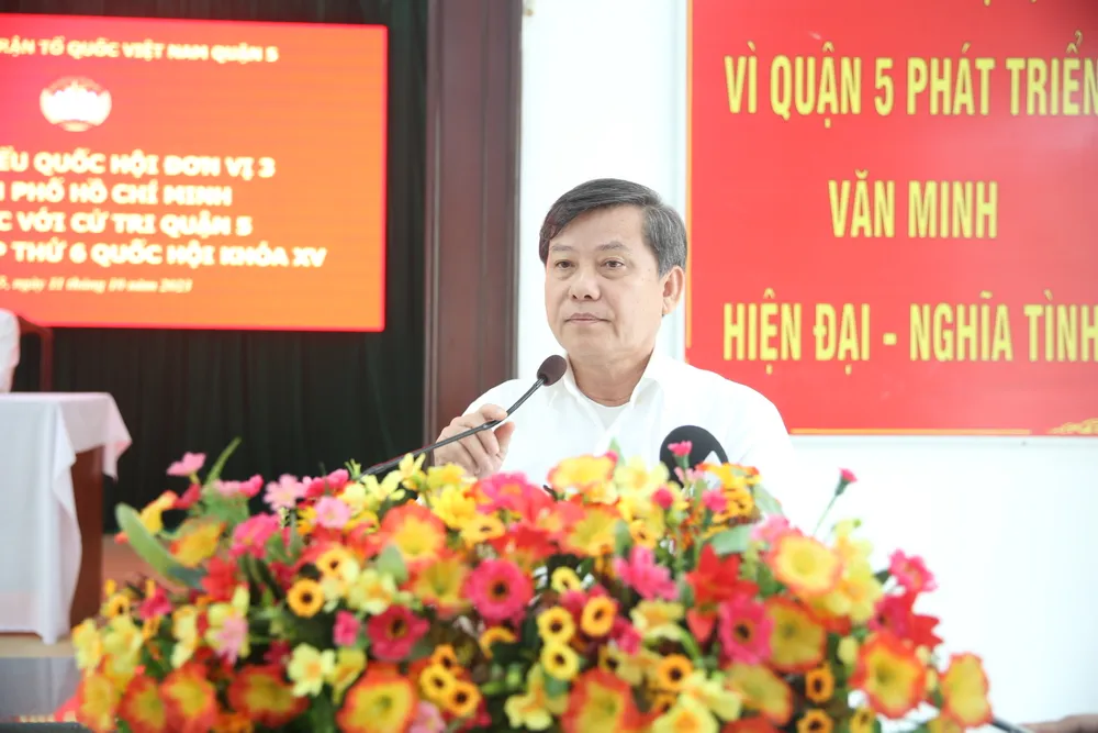 Viện trưởng Viện KSND Tối cao Lê Minh Trí trả lời ý kiến cử tri quan tâm, kiến nghị