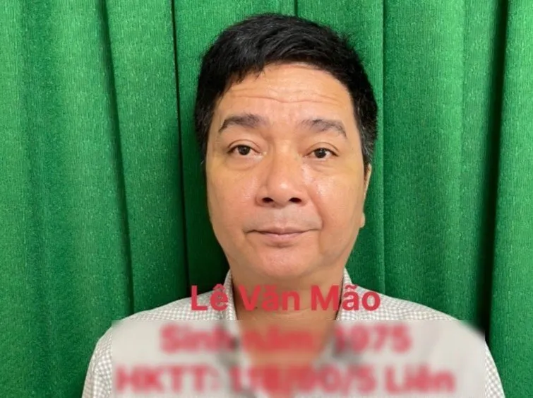 Mão tại cơ quan công an Mão tại cơ quan công an