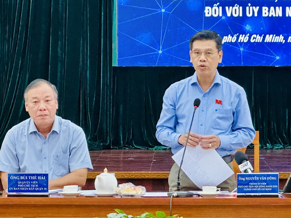 Phó Chủ tịch HĐND TPHCM Nguyễn Văn Dũng phát biểu tại buổi giám sát. Ảnh: CHÍ THẠCH Phó Chủ tịch HĐND TPHCM Nguyễn Văn Dũng phát biểu tại buổi giám sát. Ảnh: CHÍ THẠCH