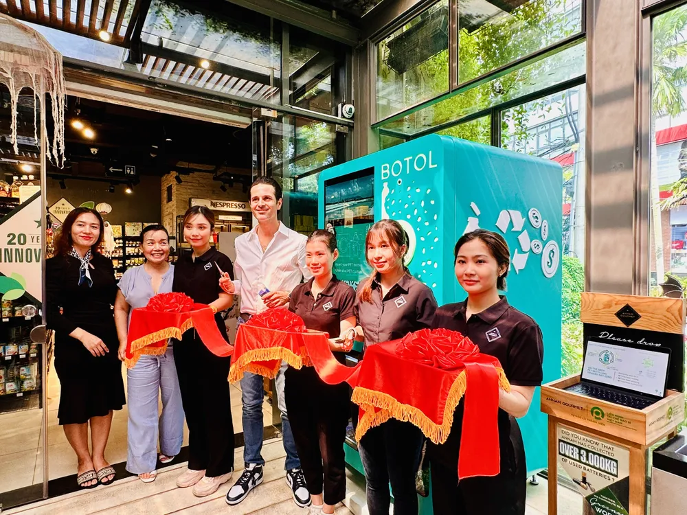 Các đơn vị cắt băng khánh thành Các đơn vị cắt băng khánh thành