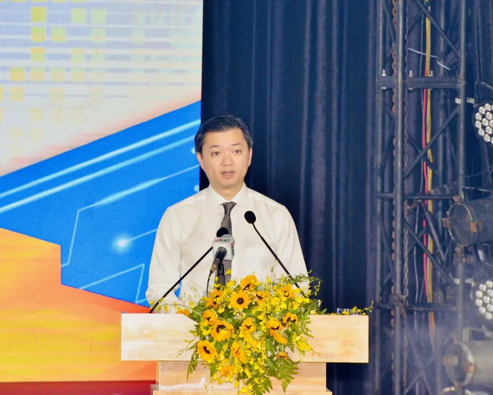 Bí thư Ban Chấp hành Trung ương Đoàn TNCS Hồ Chí Minh, Chủ tịch Trung ương Hội Sinh viên Việt Nam Nguyễn Minh Triết phát biểu. Ảnh: CAO THĂNG Bí thư Ban Chấp hành Trung ương Đoàn TNCS Hồ Chí Minh, Chủ tịch Trung ương Hội Sinh viên Việt Nam Nguyễn Minh Triết phát biểu. Ảnh: CAO THĂNG