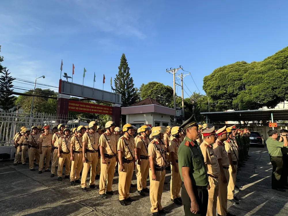 Tuyệt đối đã uống rượu bia là không lái xe lưu thông trên đường  ảnh 2