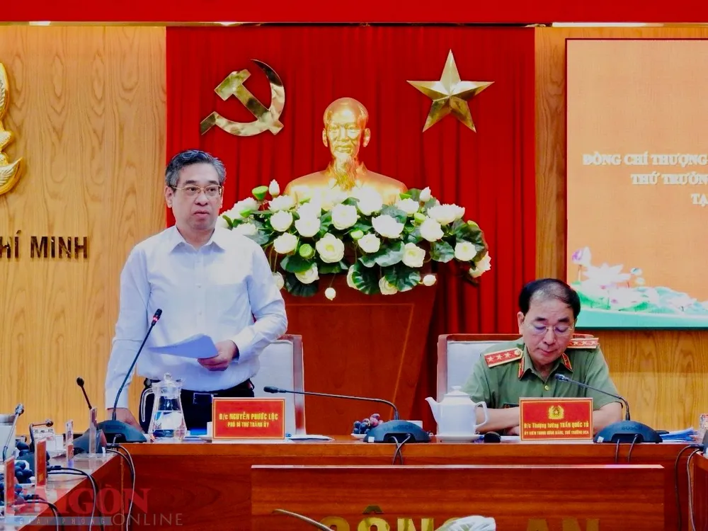 Đồng chí Nguyễn Phước Lộc, Phó Bí thư Thành ủy TPHCM, Trưởng Ban Tổ chức Thành ủy TPHCM Đồng chí Nguyễn Phước Lộc, Phó Bí thư Thành ủy TPHCM, Trưởng Ban Tổ chức Thành ủy TPHCM