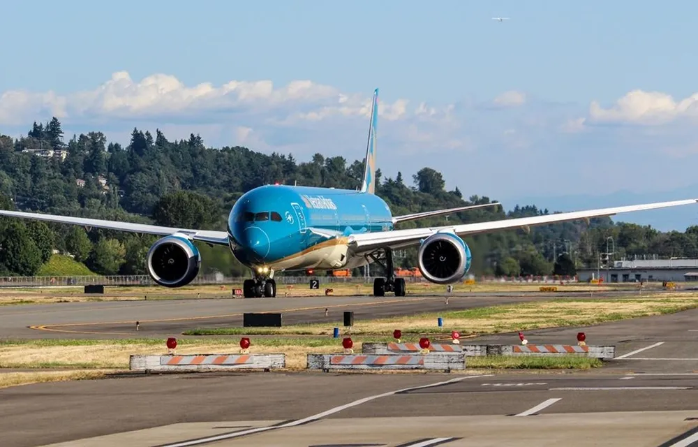 Đường bay Hà Nội - TPHCM sắp có máy bay chở khách lớn nhất Boeing 787-10 ảnh 1 Đường bay Hà Nội - TPHCM sắp có máy bay chở khách lớn nhất Boeing 787-10 ảnh 1