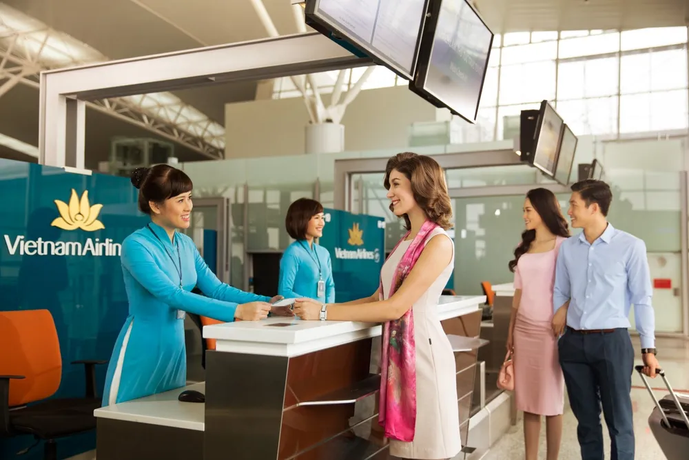 Làm thủ tục tại quầy riêng sẽ tiết kiệm nhiều thời gian cho hành khách