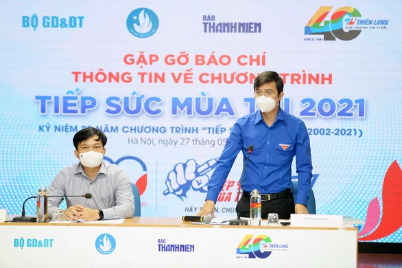 Đại diện Trung ương Hội Sinh viên Việt Nam giới thiệu chương trình "Tiếp sức mùa thi 2021"