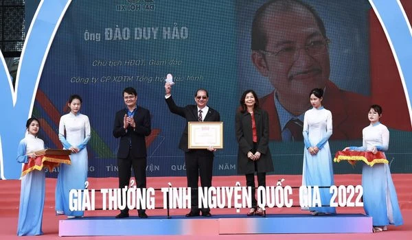 Trao Giải thưởng Tình nguyện Quốc gia năm 2022 cho các cá nhân