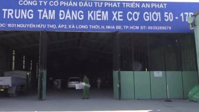 Thêm 2 trung tâm đăng kiểm tại TPHCM bị tạm đình chỉ