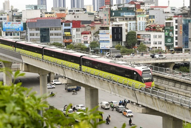 Đường sắt Nhổn - ga Hà Nội đã khai thác đoạn trên cao