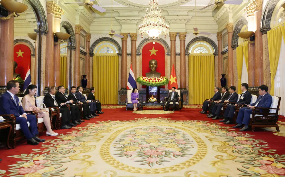 Chủ tịch nước Lương Cường tiếp Thủ tướng Paetongtarn Shinawatra và Đoàn đại biểu cấp cao Chính phủ Hoàng gia Thái Lan. Ảnh: QUANG PHÚC 1000001611.jpg