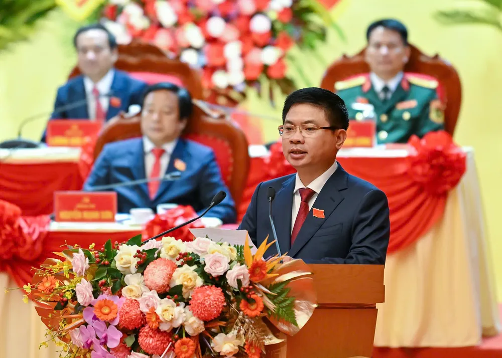 Đồng chí Trương Quốc Huy, Bí thư Tỉnh ủy Phú Thọ nhiệm kỳ 2025 - 2030 phát biểu nhận nhiệm vụ. Ảnh: VIẾT CHUNG 1000011282.jpg