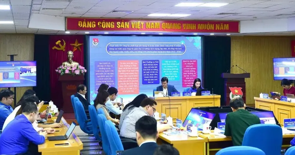 Hội nghị sơ kết 3 năm thực hiện chương trình “Giáo dục lý tưởng cách mạng, đạo đức, lối sống văn hóa cho thanh niên, thiếu niên, nhi đồng trên không gian mạng” ngày 29-10