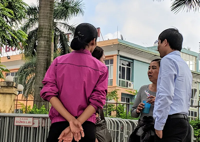 Trước trận bán kết lượt về AFF Cup: Vé “chợ đen” bất ngờ khan hiếm ảnh 2