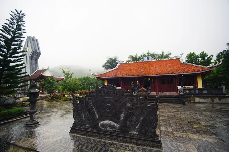 Những chứng tích oai hùng trên Đồi Quế ảnh 10 Những chứng tích oai hùng trên Đồi Quế ảnh 10