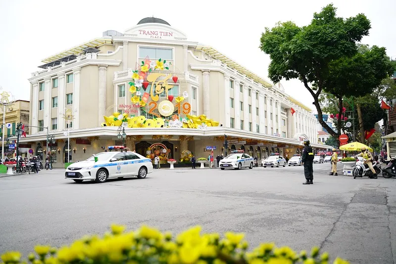 Hội nghị Mỹ - Triều Tiên: Xe bọc thép xuống đường tăng cường an ninh ảnh 7 Hội nghị Mỹ - Triều Tiên: Xe bọc thép xuống đường tăng cường an ninh ảnh 7