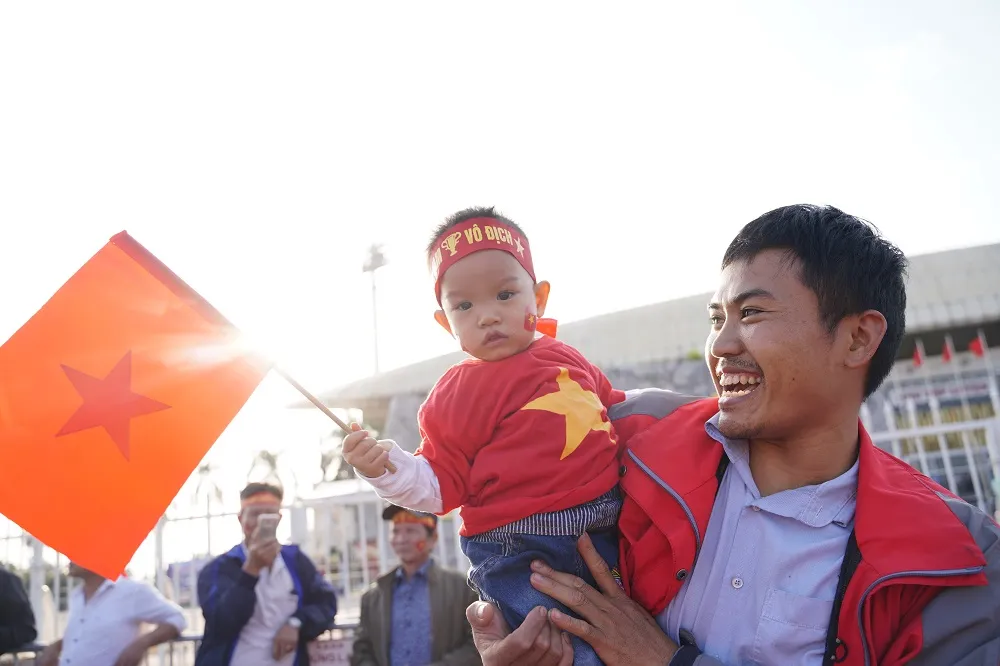 Nhiều cổ động viên tin tưởng Quang Hải ghi bàn vào lưới Thái Lan ảnh 3