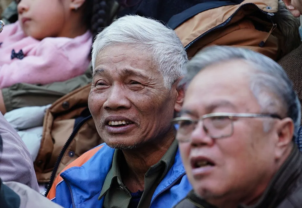 Thanh niên đọ sức tại lễ hội vật làng Mai Động ảnh 11