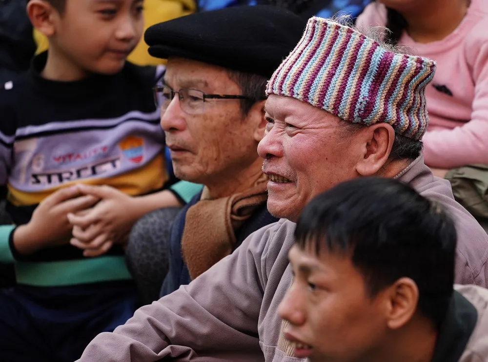 Thanh niên đọ sức tại lễ hội vật làng Mai Động ảnh 9