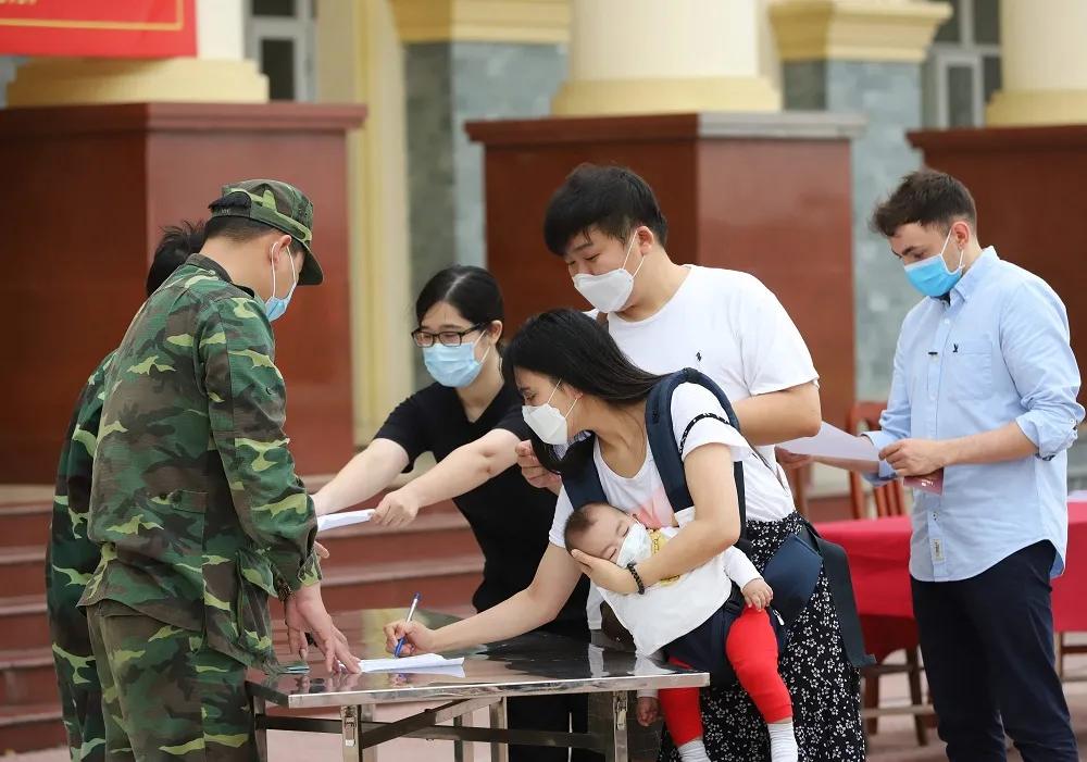 Gần 800 công dân hoàn thành thời gian cách ly khi trở về từ vùng dịch ảnh 4 Gần 800 công dân hoàn thành thời gian cách ly khi trở về từ vùng dịch ảnh 4