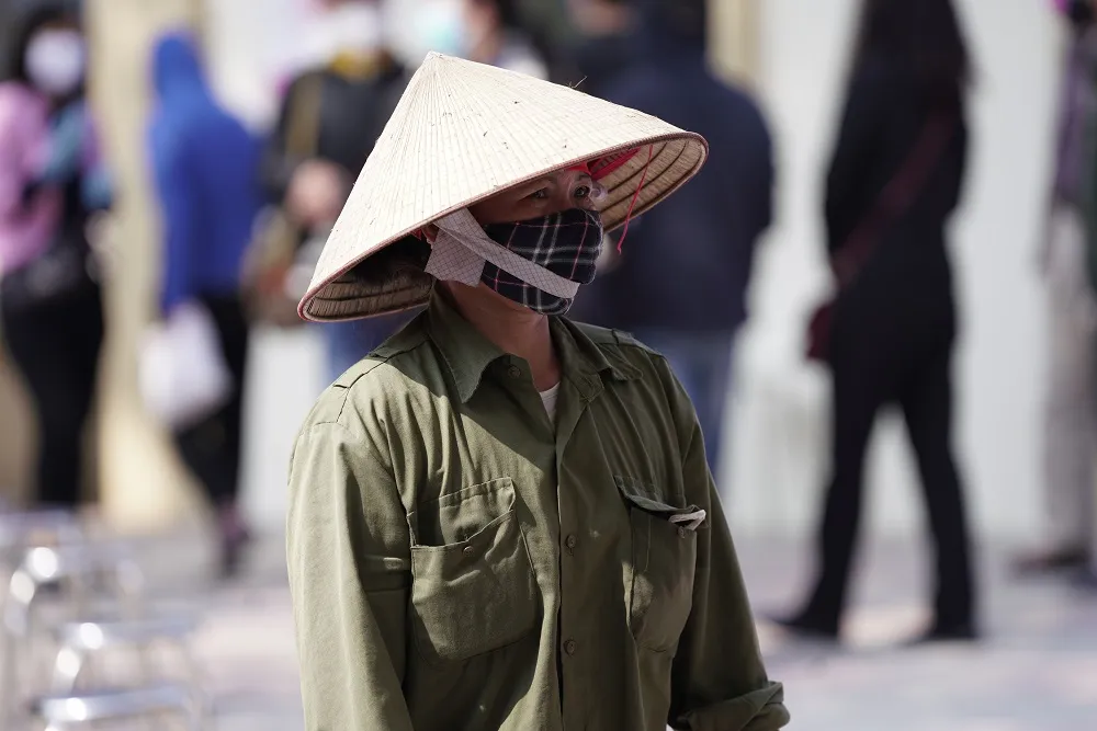 Thêm điểm phát gạo miễn phí cho người khó khăn ở Hà Nội ảnh 4